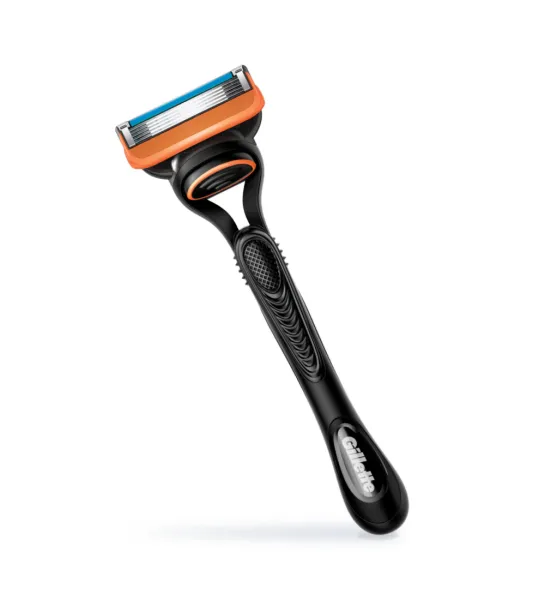 Gillette Fusion5 Tıraş Makinesi ve Yedek Bıçak