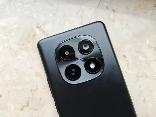 Xiaomi Redmi Note 15